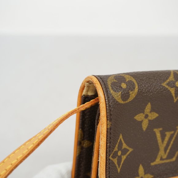 Auth Louis Vuitton Monogram Pochette Twin PM M51854 Women's Shoulder Bag - Picture 10 of 12